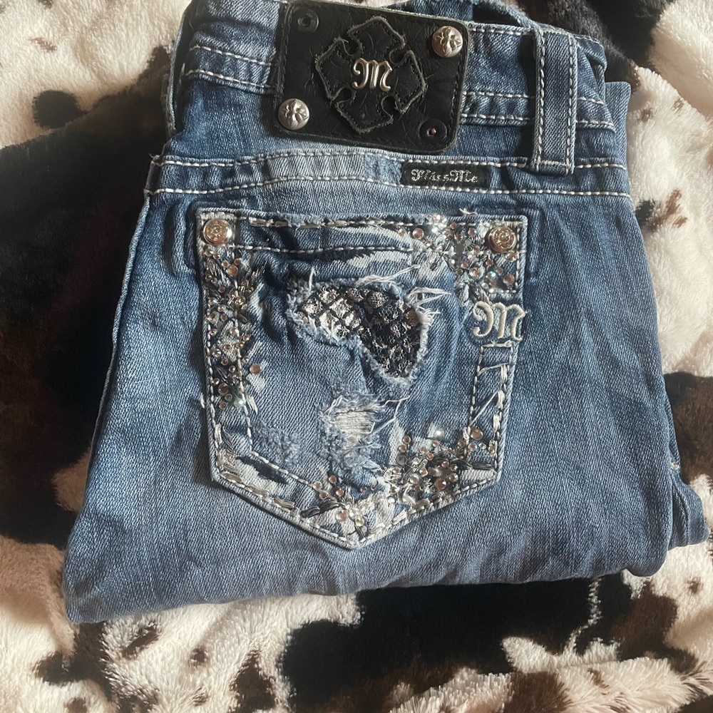 Size 28 easy boot miss me jeans